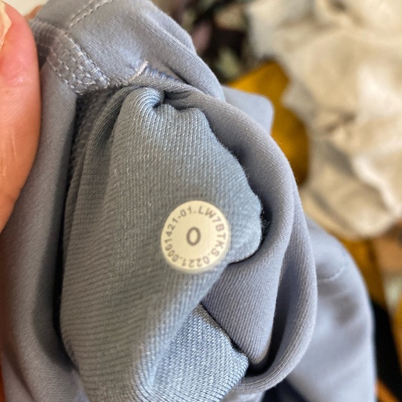 lululemon align shorts - Picture 2 of 3